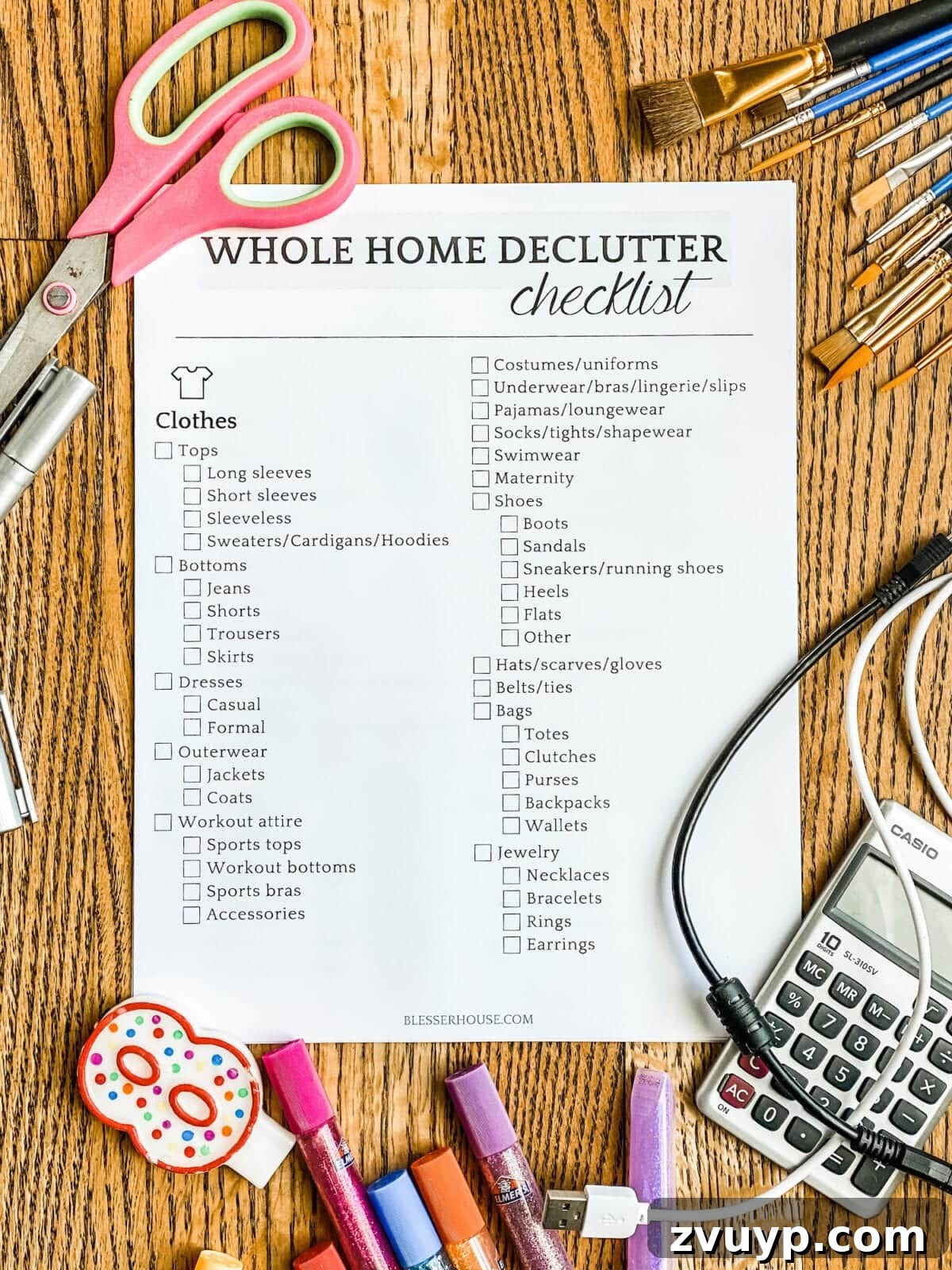 Thrift Like a Pro: Goodwill's Best Kept Secrets 13 Printable declutter checklist for home organization.