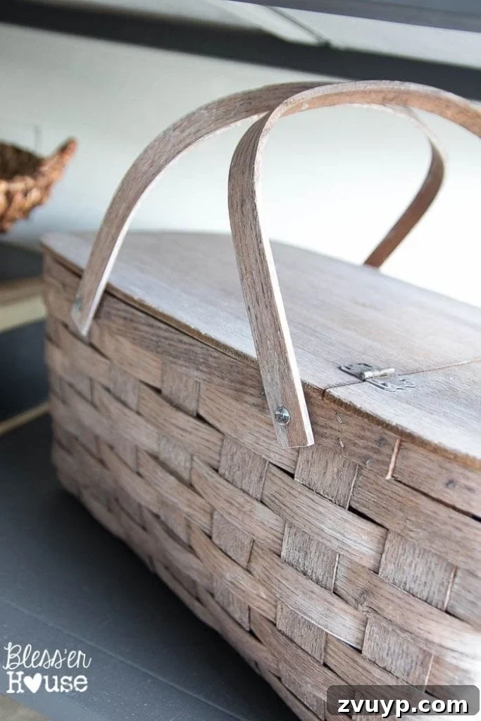 Foyer First Impressions: A Console Table's New Look 12 Modern Farmhouse Foyer Makeover: Gray washed picnic basket for storage