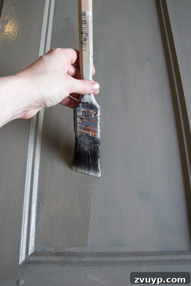 DIY Distressed Hollow Core Doors 5 How to Distress Hollow Core Doors to Get a Chippy Paint Finish | blesserhouse.com