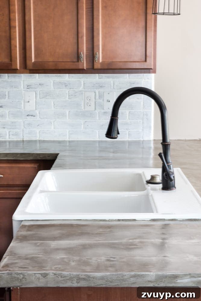 DIY Feather Finish Concrete Countertops and How to Avoid a Huge Mistake | blesserhouse.com - A thorough step-by-step tutorial with useful tips and advice on what not to do. 