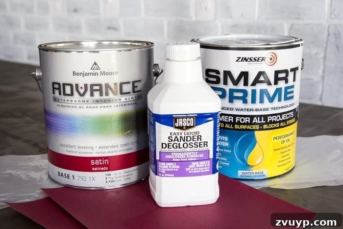 Flawless Cabinets: Paint Your Kitchen Like a Seasoned Pro 3 Benjamin Moore Advance paint for cabinets. Learn why it's the best choice for a durable, non-yellowing, and smooth finish on kitchen cabinets. Step-by-step DIY guide.