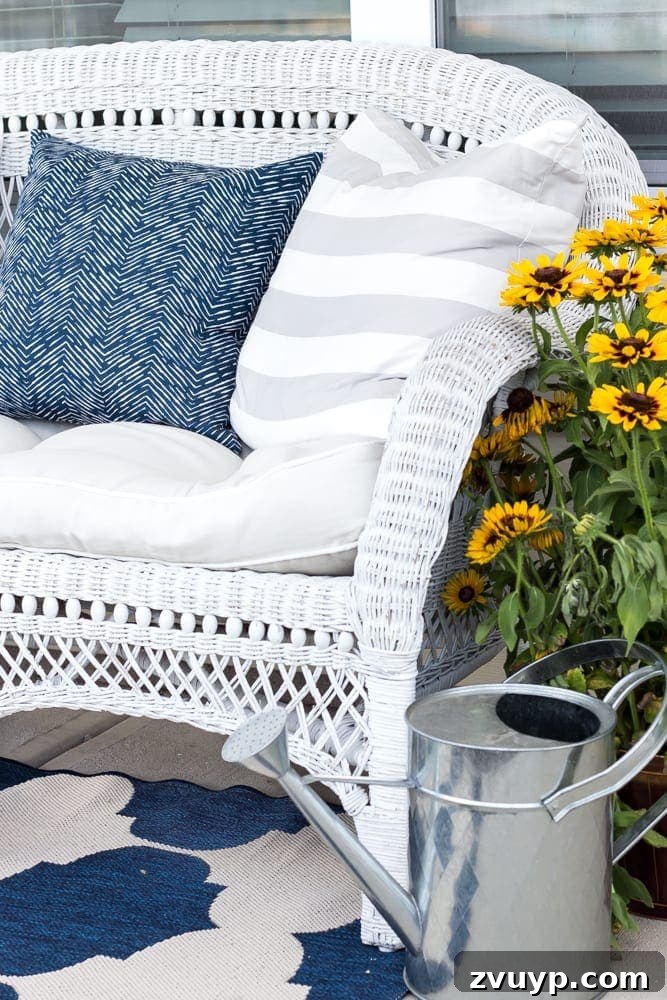 Bright & Breezy Summer Home Tour 4 Summer Home Tour 2016 with Country Living Magazine | blesserhouse.com