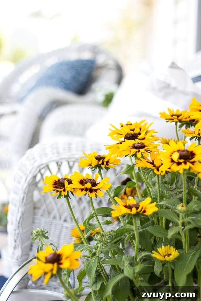 Bright & Breezy Summer Home Tour 6 Summer Home Tour 2016 with Country Living Magazine | blesserhouse.com