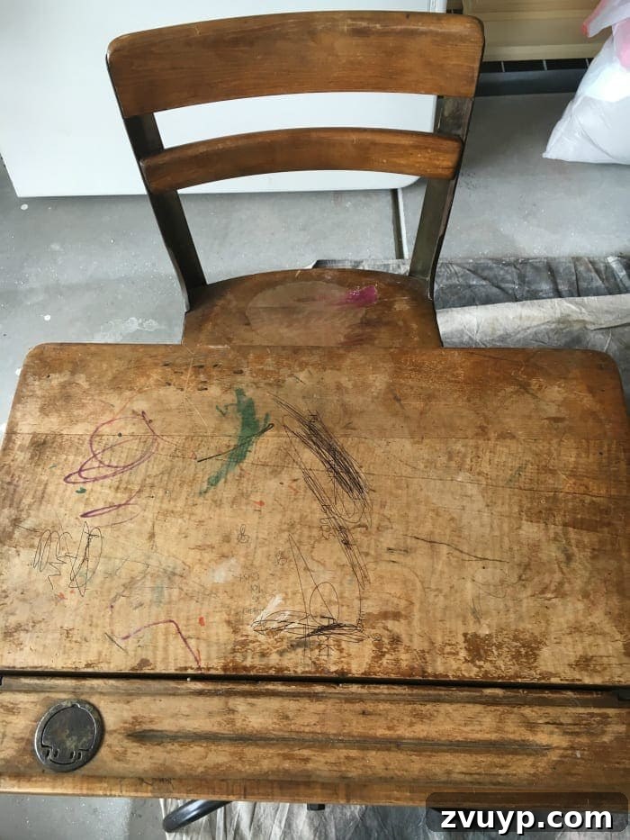 Schoolhouse Study Station: A Back to School Setup Guide 3 Back-To-School Style Guide, Antique Schoolhouse Desk Makeover & Simple DIY Homework Station | blesserhouse.com