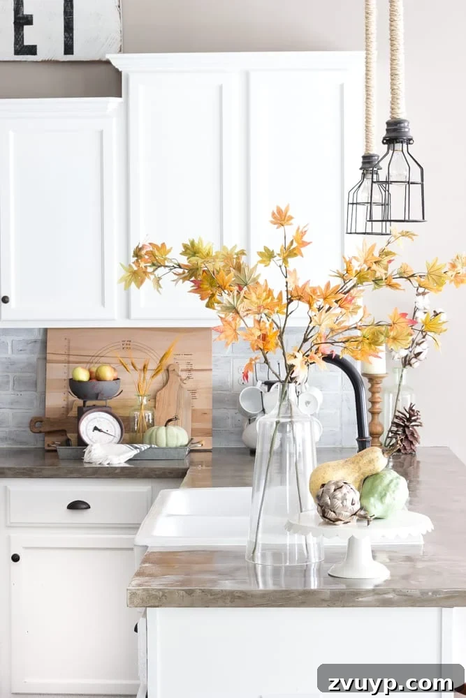 Autumn Home Decor Inspiration 10 Kitchen Fall Decor: Fresh Apples on Vintage Scale