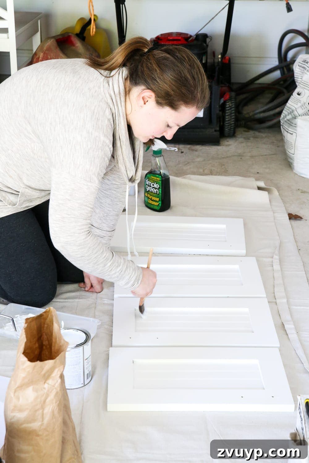 Stunning Bathroom Transformation Unveiled with Lowe's 6 Lowe's Spring Makeover Bathroom Reveal | blesserhouse.com - A team of 6 DIYers take on a bathroom makeover in 48 hours to transform a plain, builder grade space to give it character and modern farmhouse charm.