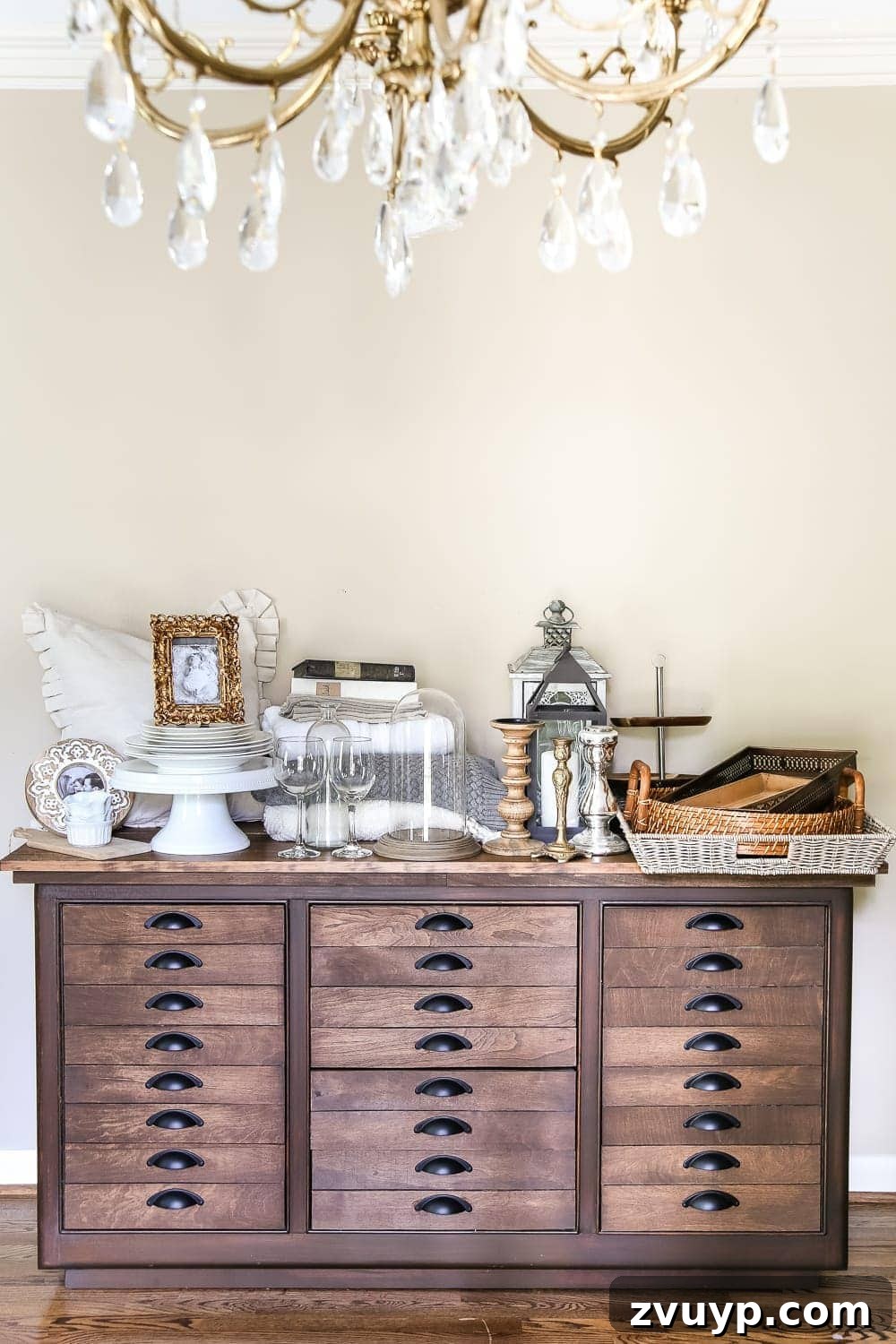 The Art of the Home Decor Capsule 3 Home Decor Capsule Wardrobe: Timeless Essentials for Every Home | blesserhouse.com