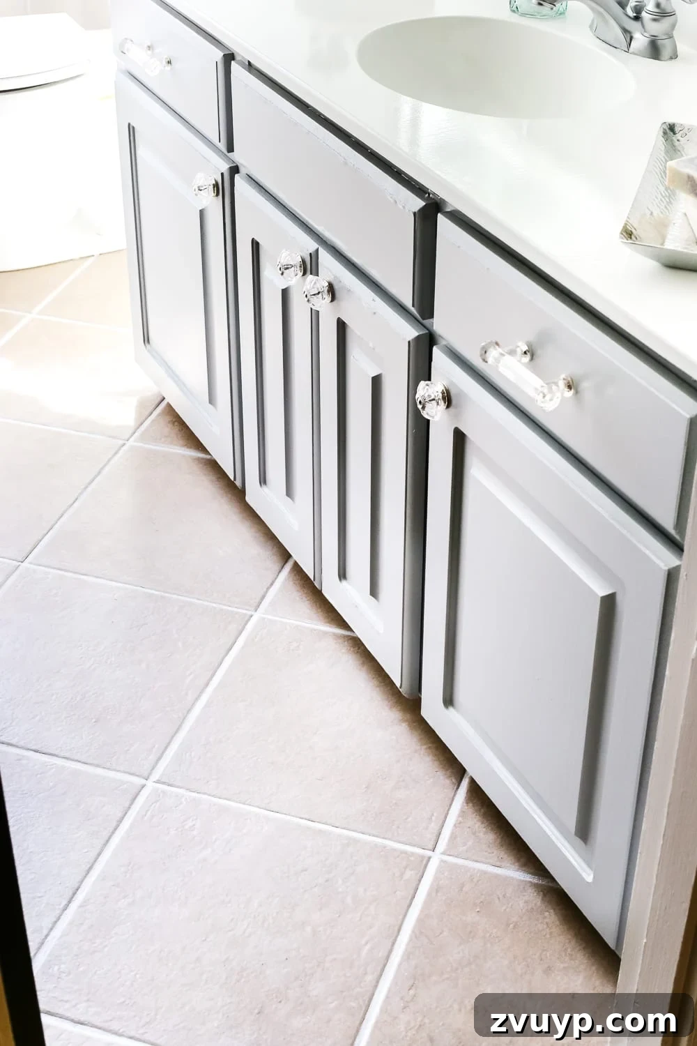 Painted Tile Grout Makeover 8 Painted Tile Grout Refresh | blesserhouse.com - A quick tutorial for how to clean and paint your grout to look brand new for $15 and under an hour. #homeimprovement #cleaning