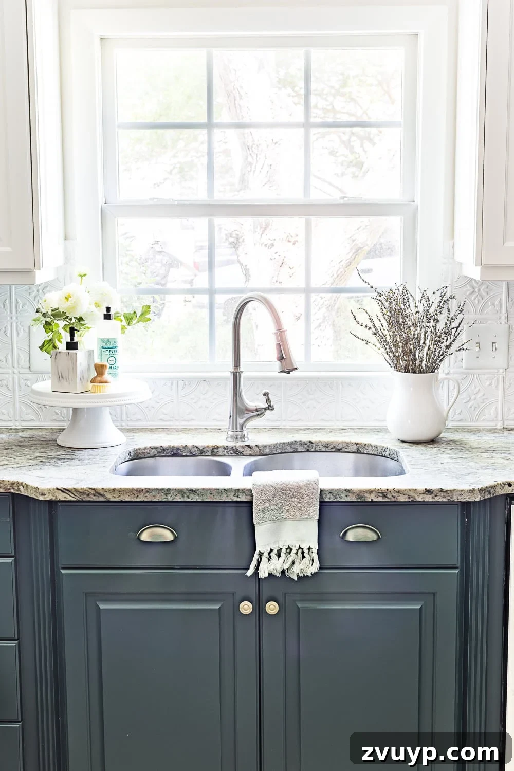 Vibrant Green Kitchen Cabinet Makeover 3 Deep green kitchen cabinets featuring Sherwin Williams Billiard Green with a modern aesthetic