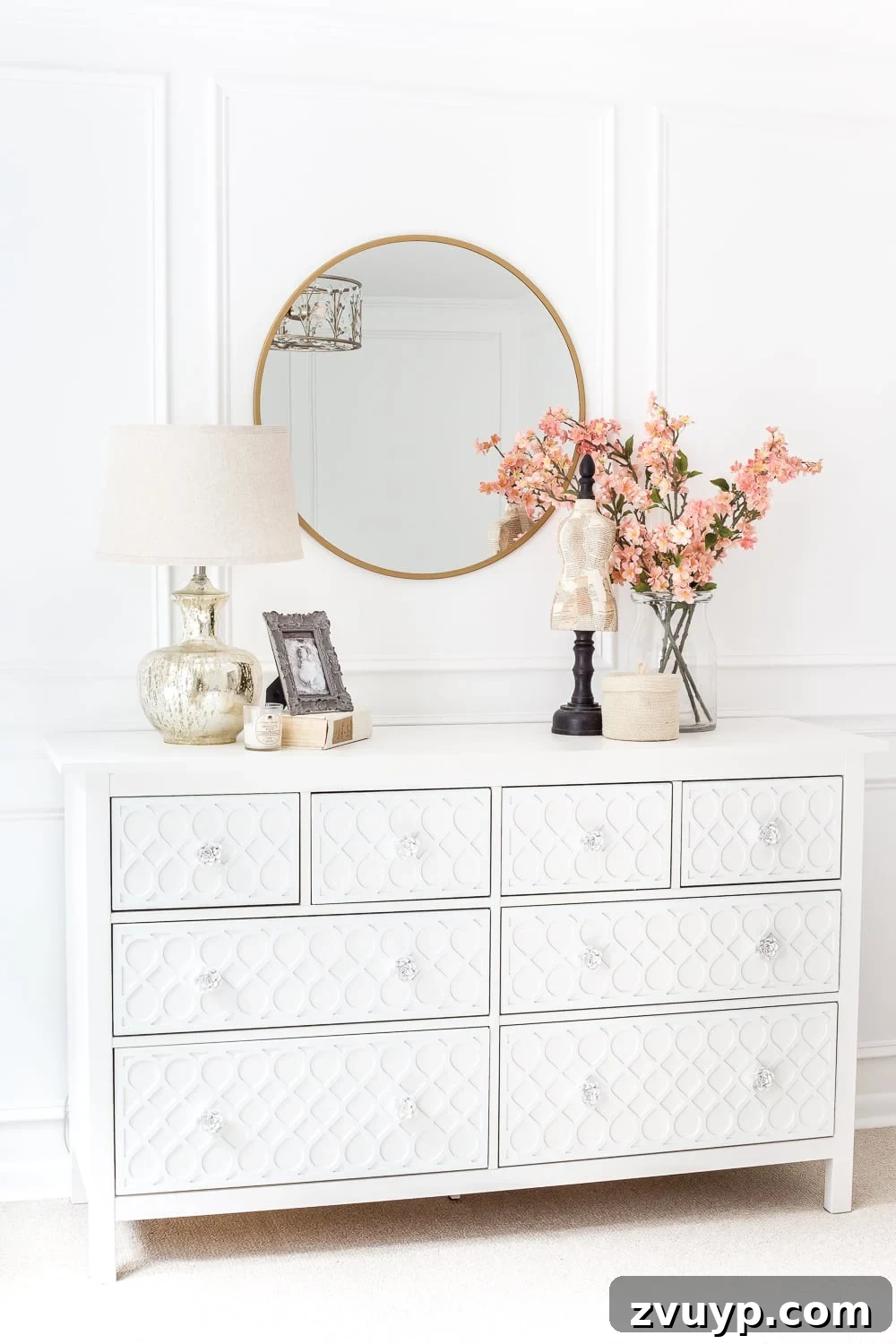 Chic Applique Makeover for Your IKEA Hemnes Dresser 3 How to get a high-end carved detail look for less on a plain IKEA Hemnes dresser using appliques.