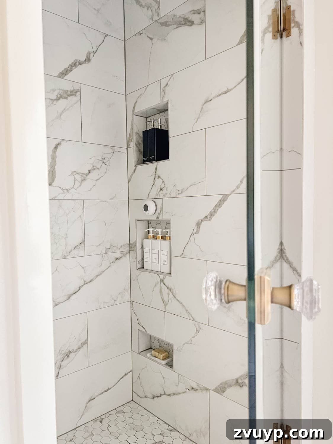 Clever Ways to Camouflage Household Eyesores 20 organized shower minimalist shampoo bottles
