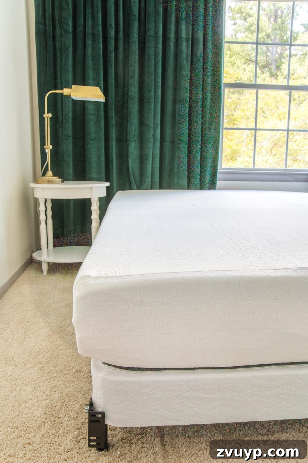 En İyi Uygun Fiyatlı Lüks Konforlu Yatak 4 The Best Budget Luxury-Feel Mattress | Three mattresses, three different price points, and how they compare to find a luxury feeling mattress that doesn't break the bank.