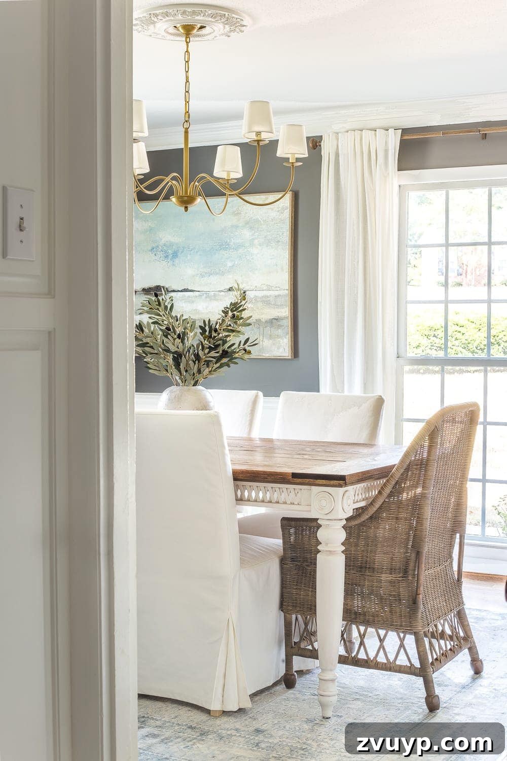 Elegant dining room chandelier