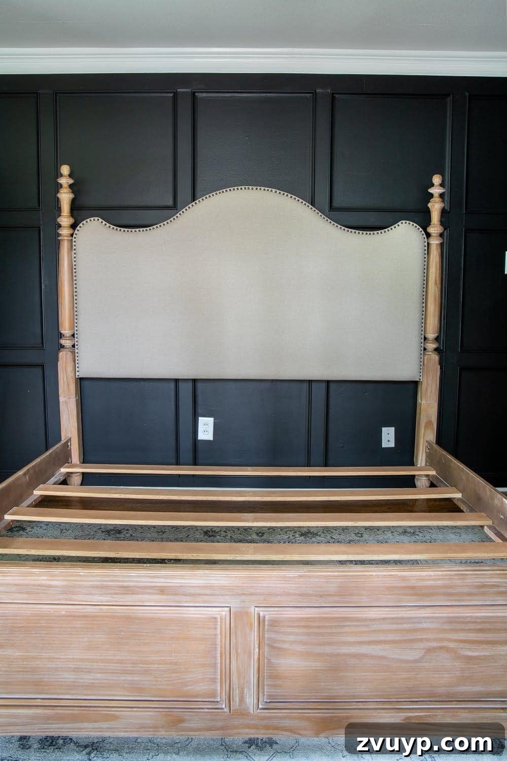 5 rules about primer and paint we wish we had known as beginner DIYers and how to create a paint finish on walls, doors, trim, and moldings that last. | Master Bedroom Refresh with Kilz®
