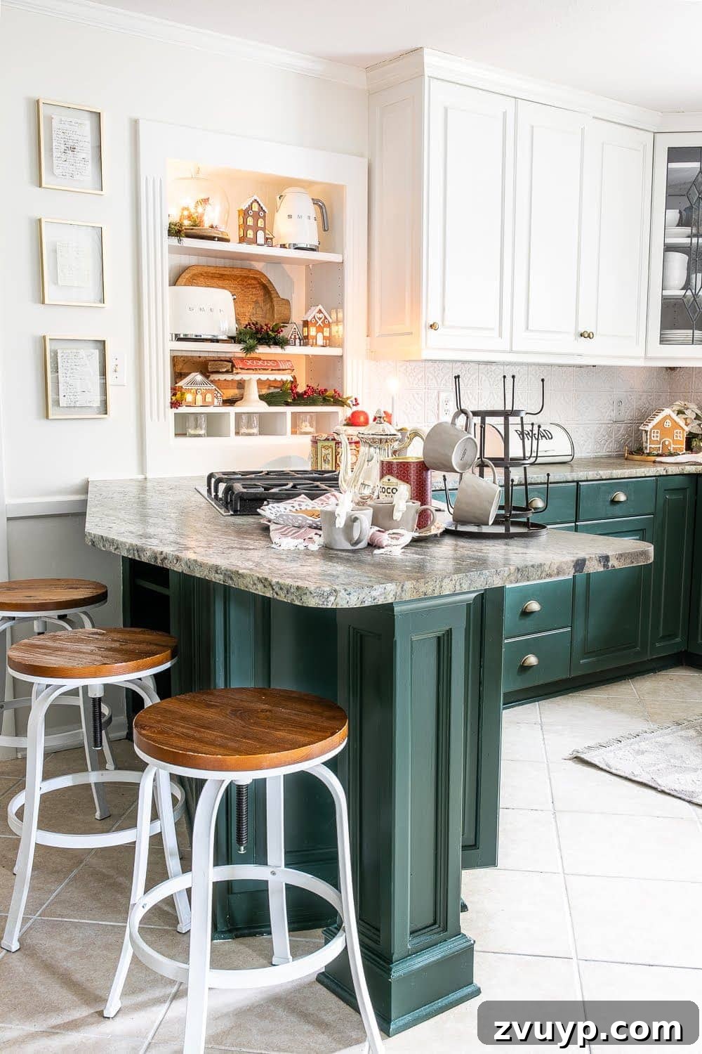 Weaving Past and Present: A Swedish Christmas Decor Story 3 A cozy Christmas kitchen setting with a hot cocoa station, styled open shelves displaying gingerbread, traditional Swedish decor, and festive greenery, creating a warm and inviting atmosphere.