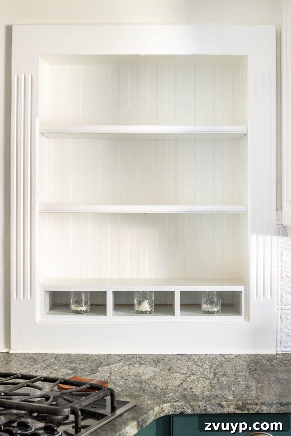 Simple Ways to Style Your Shelves 3 Starting with empty, clean shelves provides a blank canvas for creative decoration and styling.