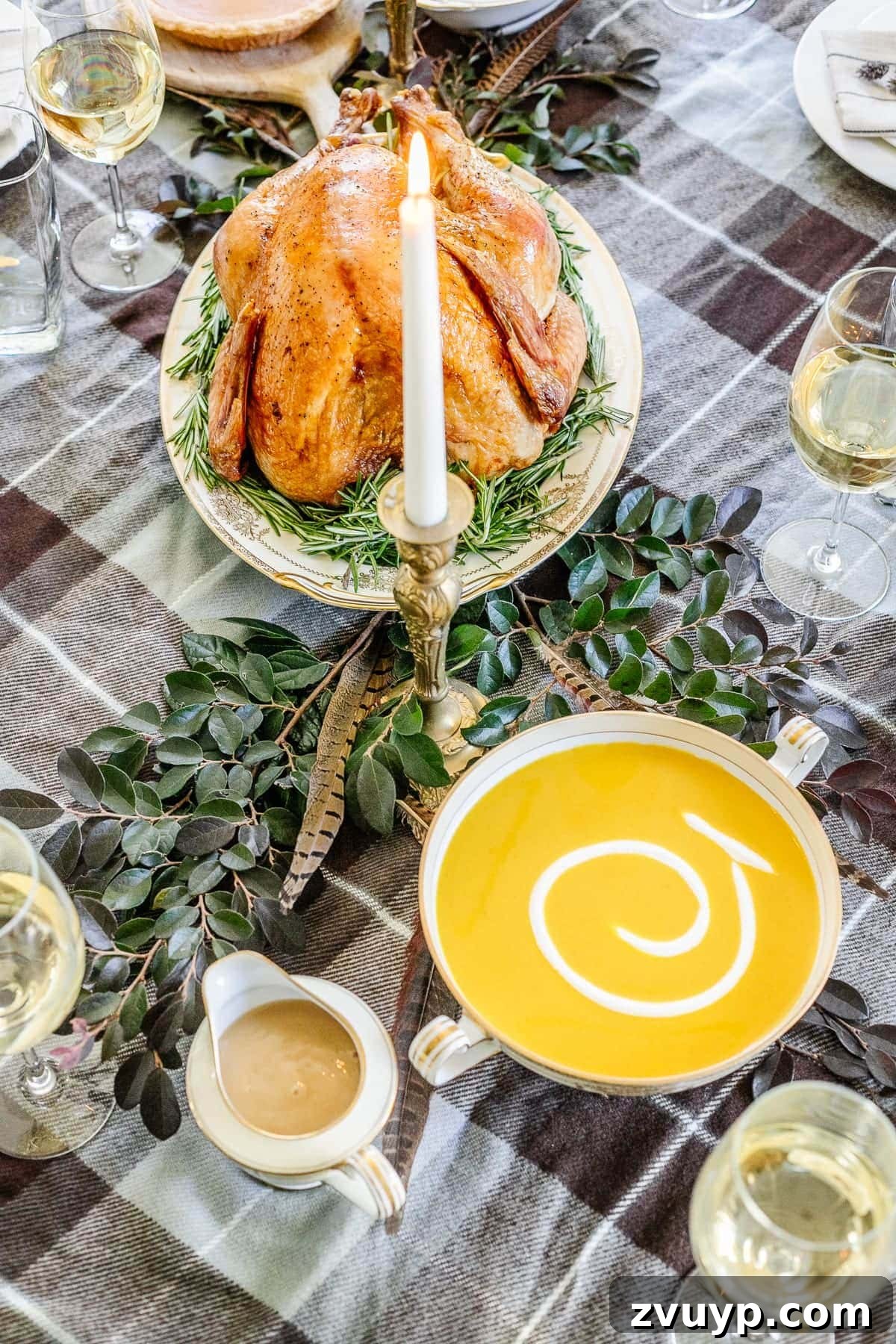 Frugal and Fabulous Thanksgiving Table Decor and Cooking Timeline 3 Collection of inexpensive Thanksgiving table decor ideas including vintage dishes and natural elements