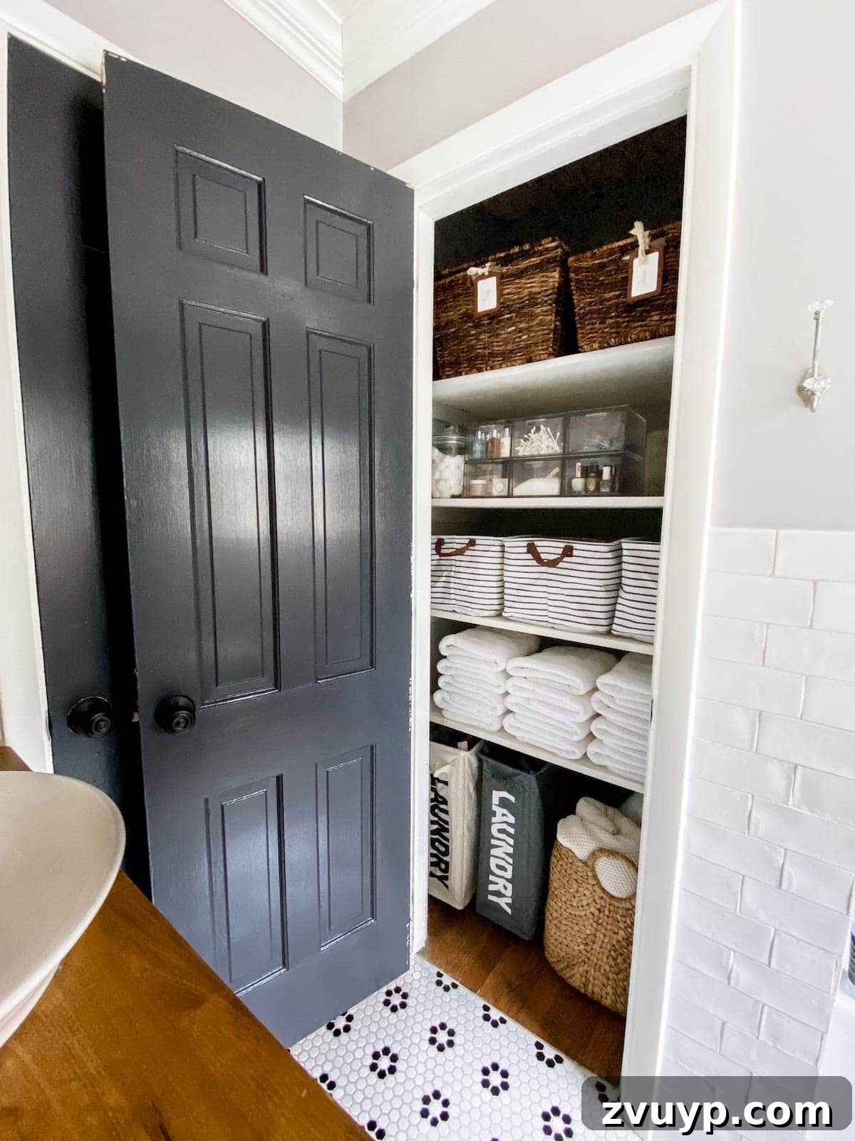 The Ultimate Kids Bathroom Organization Guide 16 A complete tour of kids' bathroom organization ideas + all of the best organizers to make every bathroom tidy.