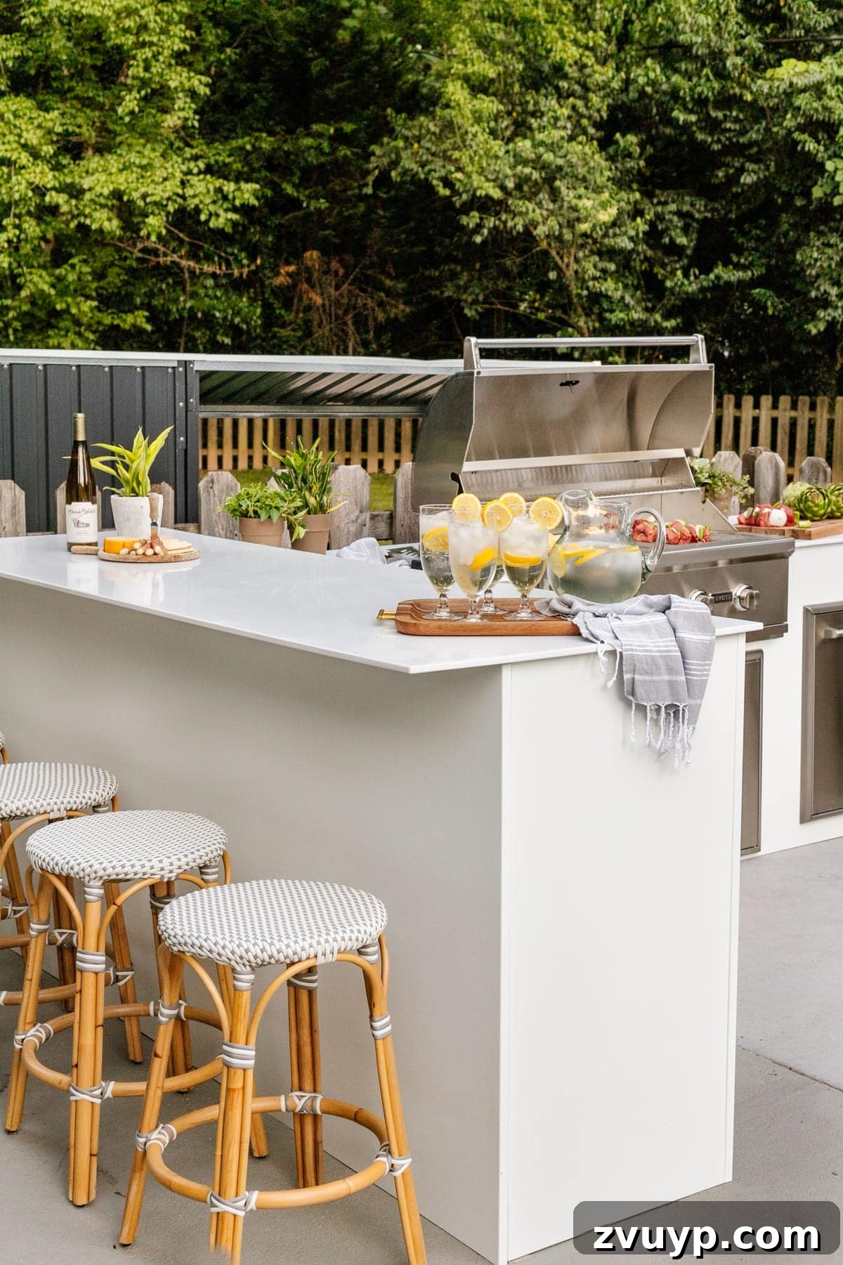 Effortless DIY Outdoor Kitchen Kit Build: Essential Tips 20 The sleek design of the white modular outdoor kitchen, demonstrating its high-end appearance and integrated features.