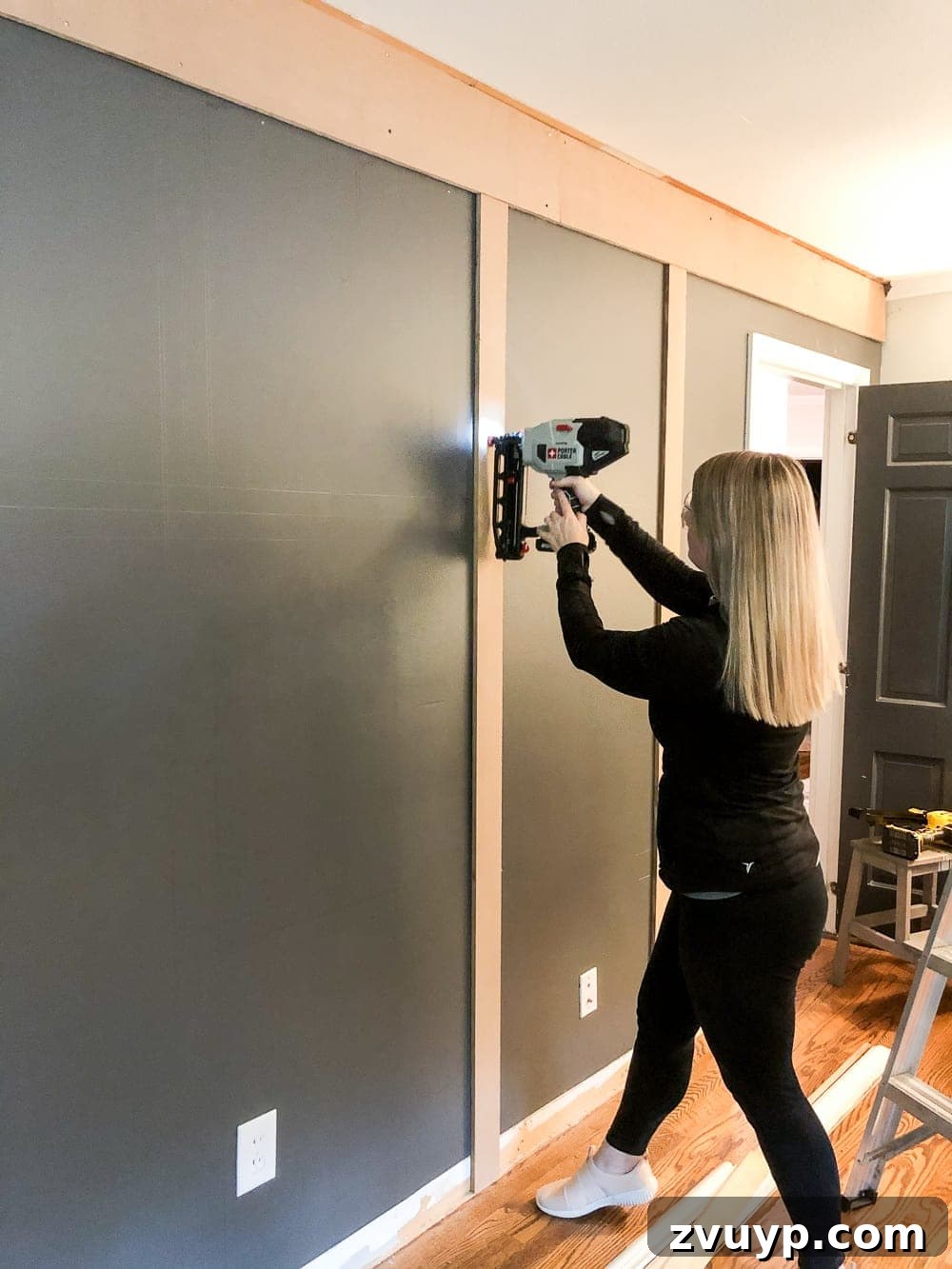 Crafting Elegance: DIY Wall Molding for a Distinctive Home 14 img 39686 13