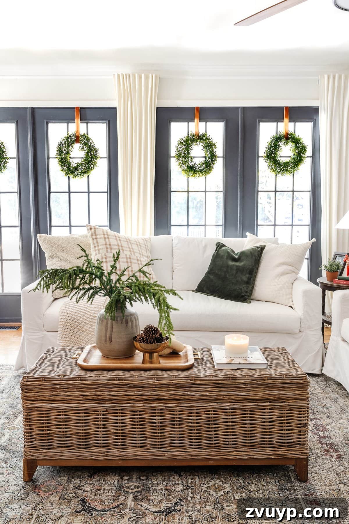 2021 Holiday Home Tour Classic Christmas Decor 30 neutral Christmas decor ideas