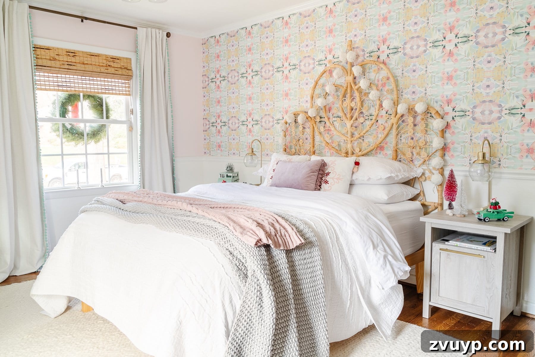 Simple Festive Touches for a Winter Cozy Bedroom 11 Whimsical little girl Christmas bedroom decor with white and pink bedding