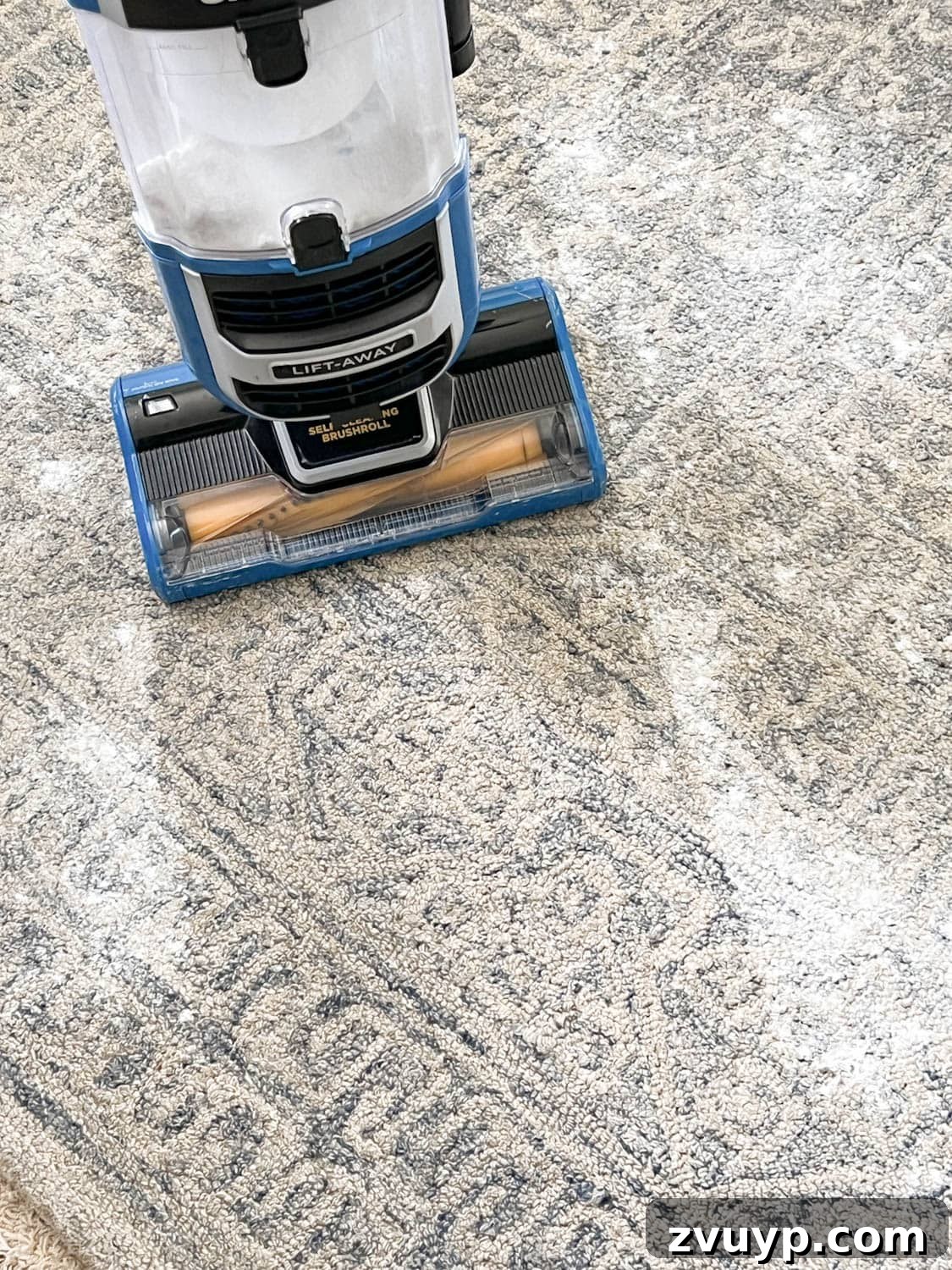 16 Natural Secrets for an Exquisitely Scented Home 17 vacuum cleaner on carpet deodorizer