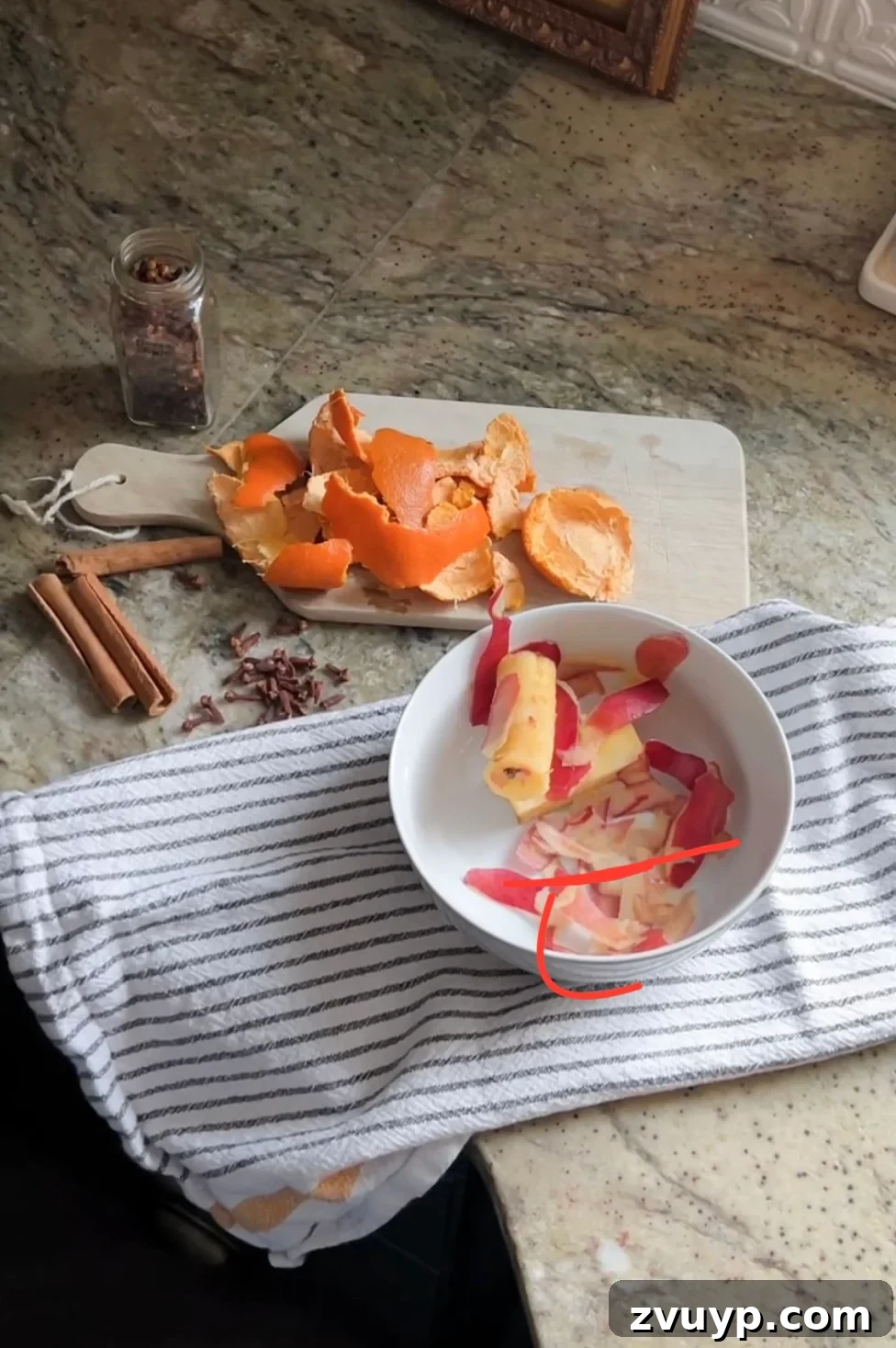 Sustainable Autumn Simmering Potpourri 4 apple peels and cores and orange peels for simmer pot ingredients