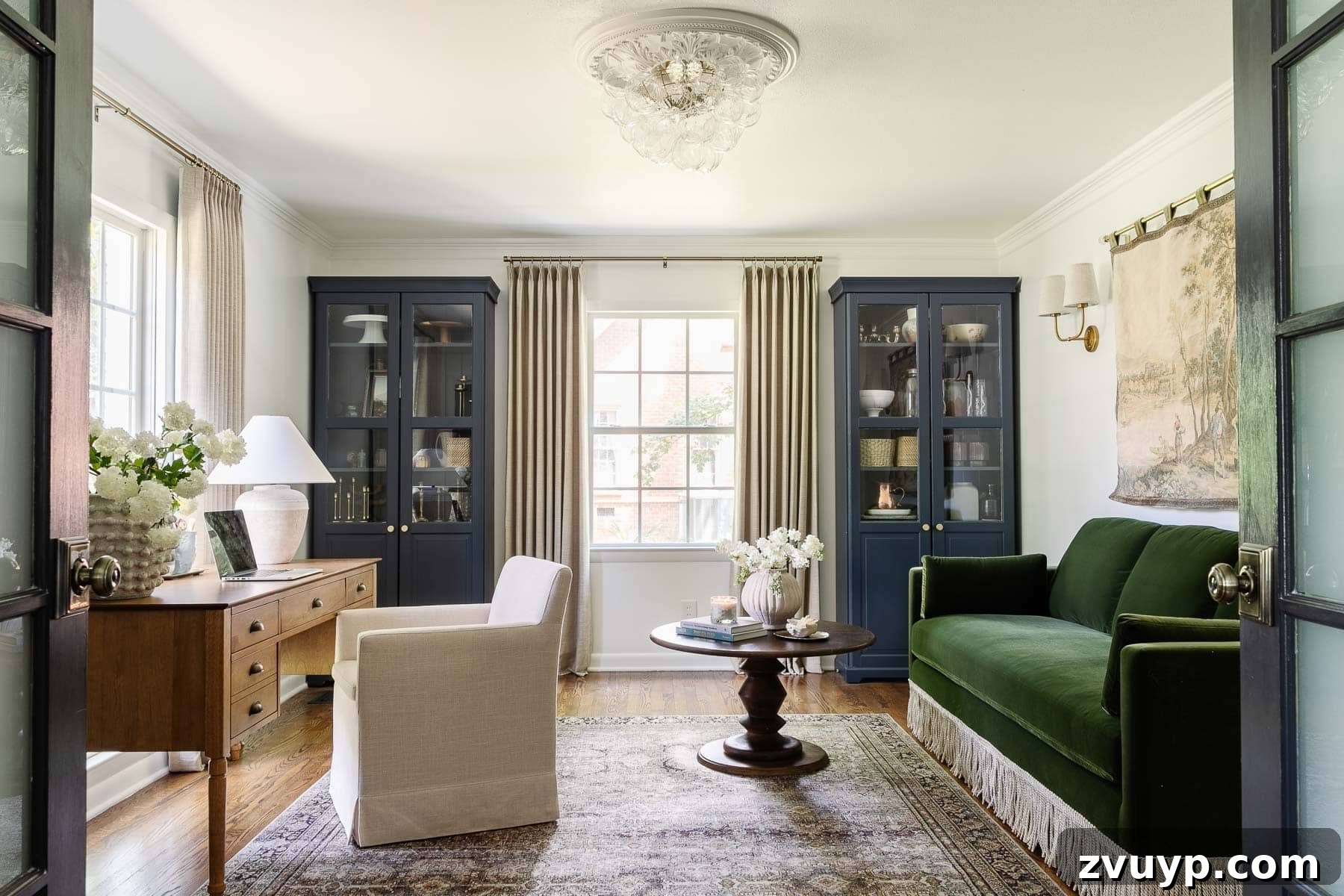Power Up Your Productivity: Smart Home Office Layouts 4 Cozy and productive home office layout featuring a comfortable sofa and a stylish desk placed strategically for solo work.