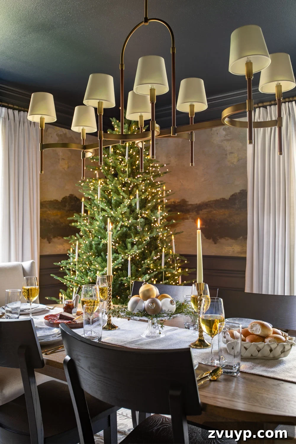 Effortless Holiday Dining Room Styling 8 simple Christmas dining table decor beside tree
