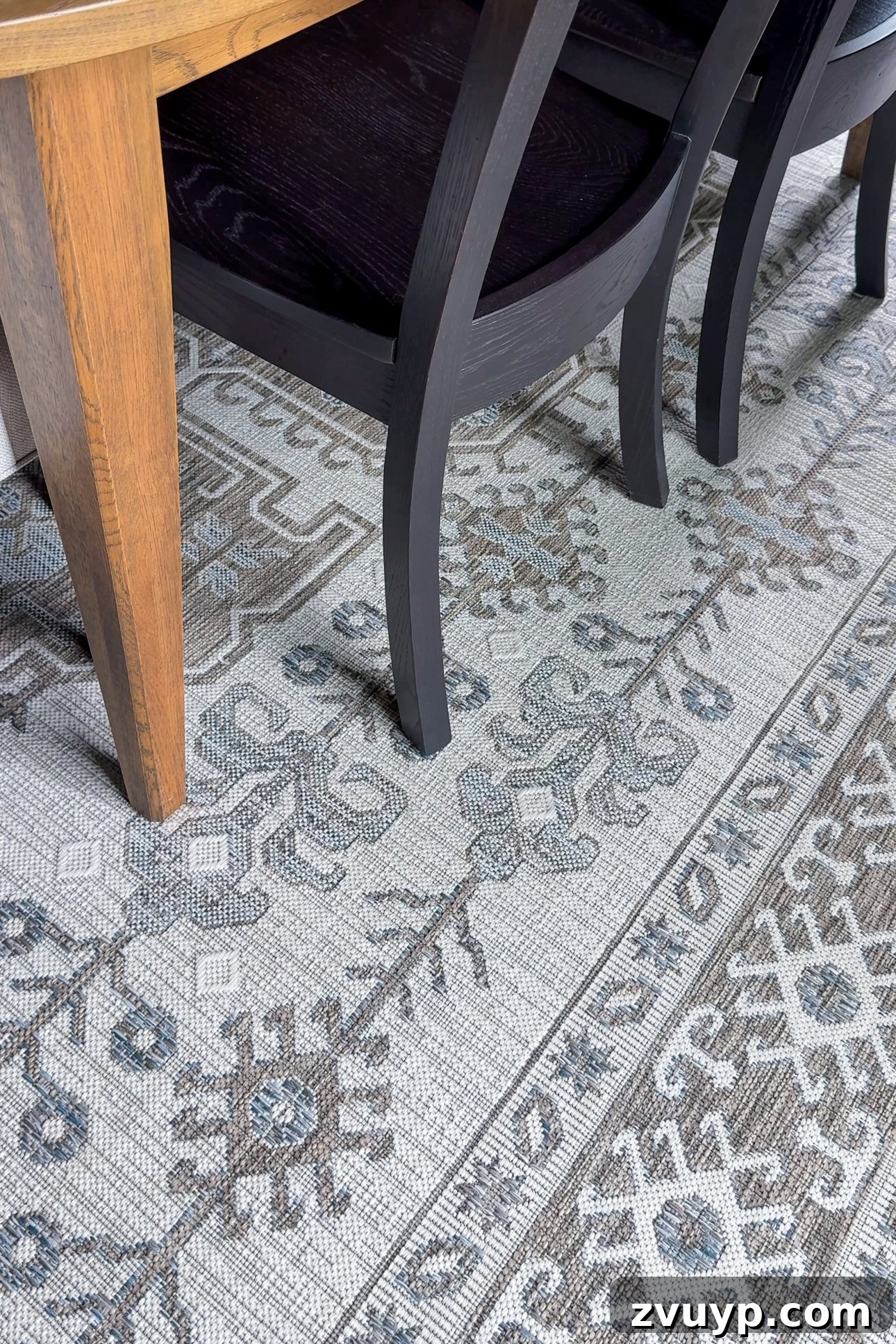 The Must Know Dining Table Rug Hack 6 outdoor rug under dining room table