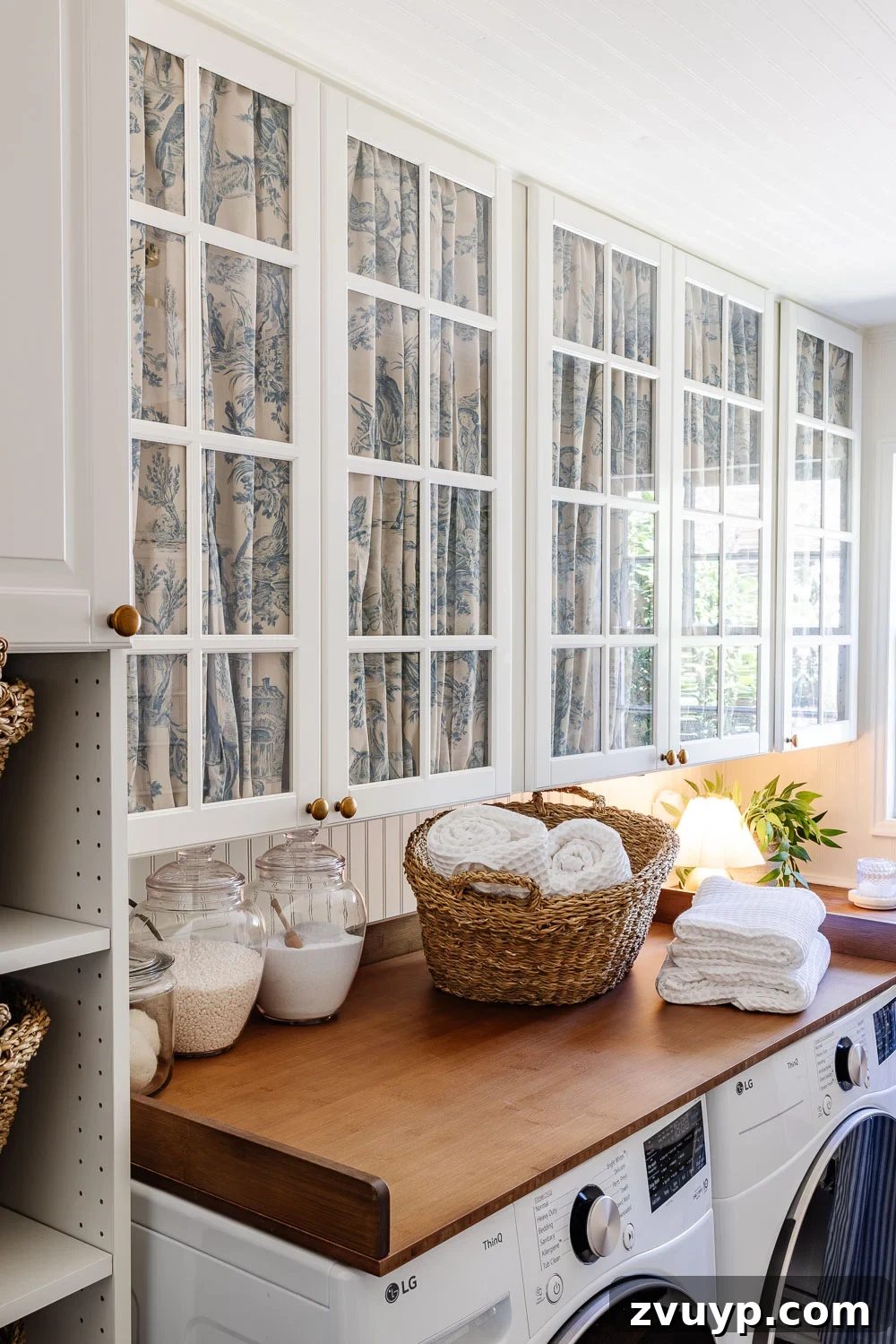 Chic No-Sew Fabric Doors: Clutter Control 3 img 56448 2