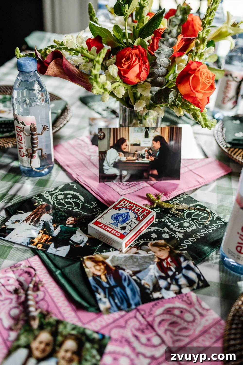 Parent Trap Birthday: Double the Fun, Half the Price 10 Close-up of Parent Trap table decorations