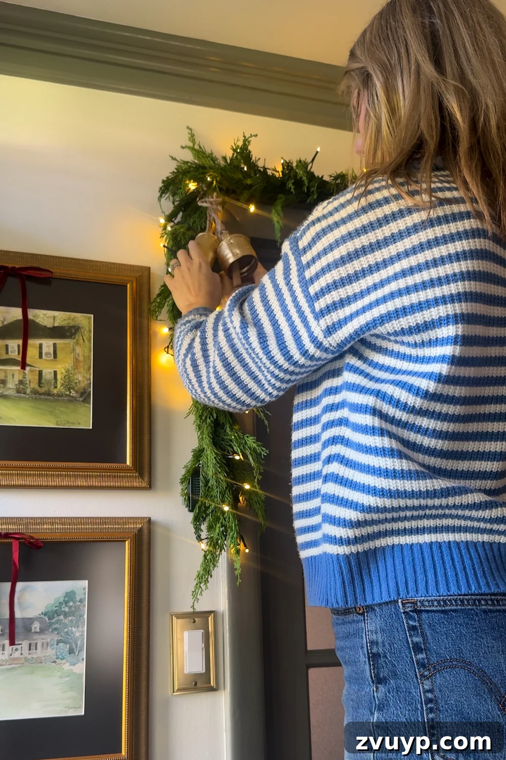 Hang Garland Over Any Doorway Damage-Free and Custom 16 how to hang doorway garland inside with no damage for Christmas