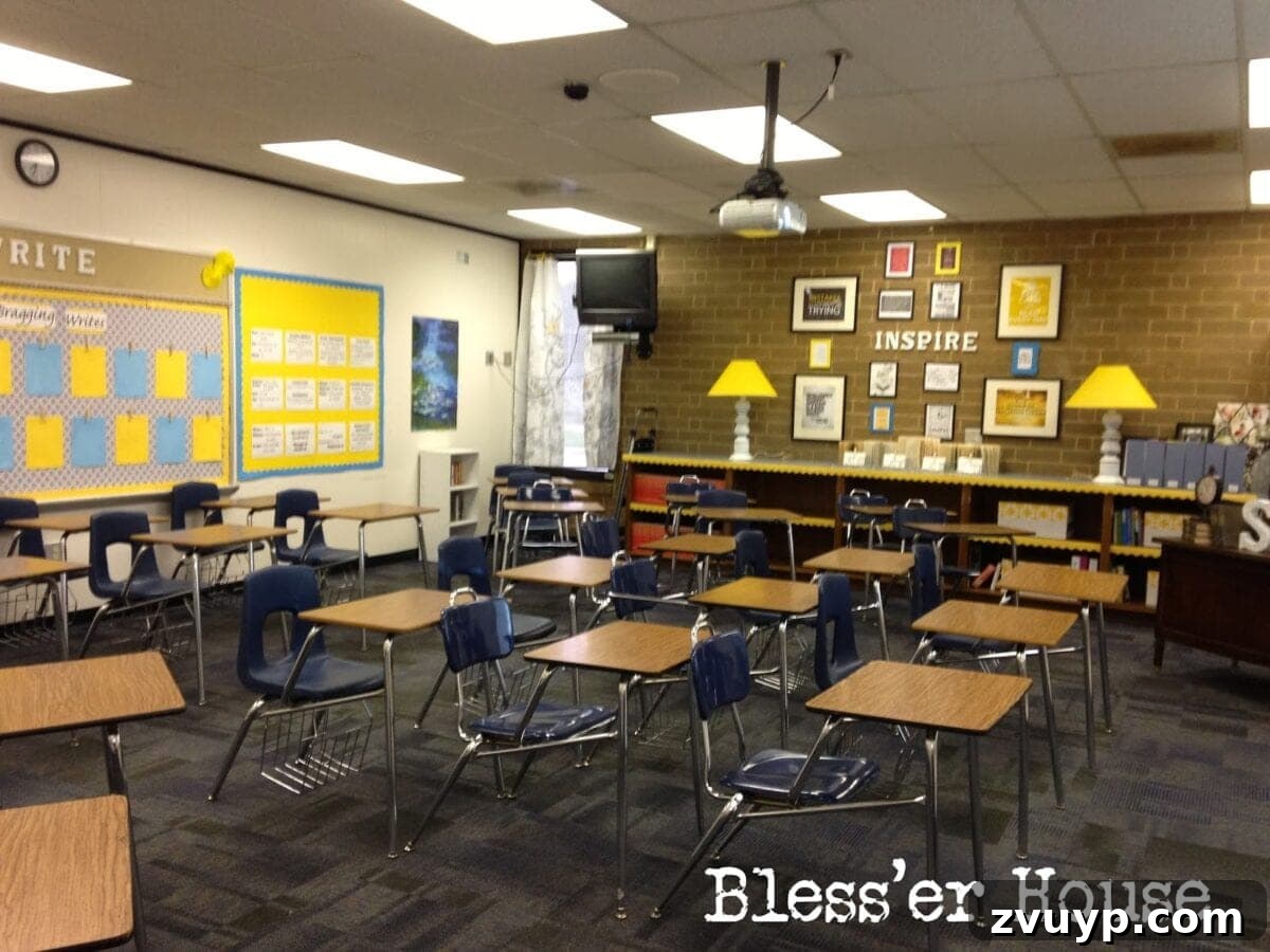 A corner of the classroom featuring a decorative lamp and several framed quotes, contributing to the cozy atmosphere.