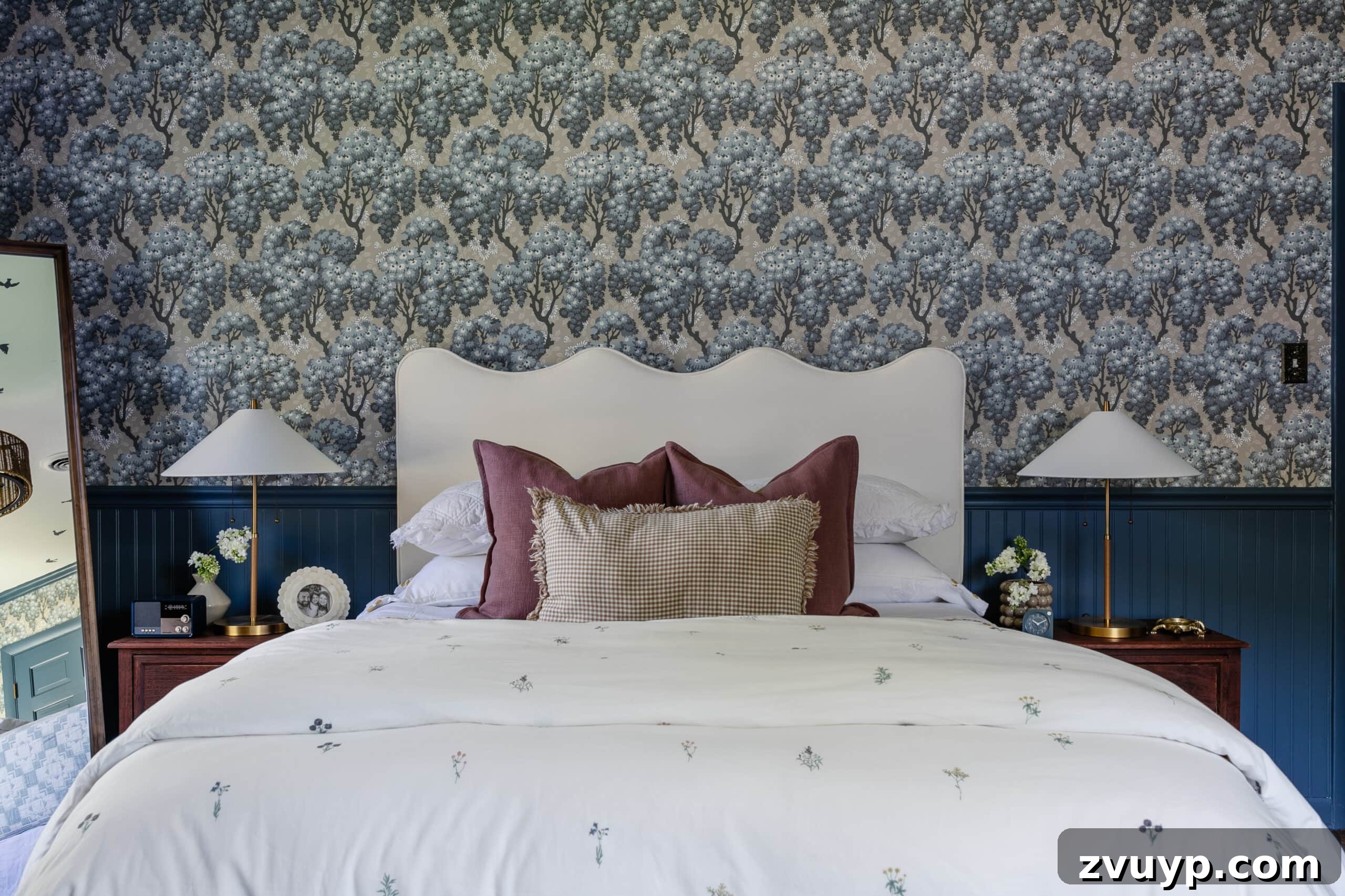 Mixing Patterns Confidently: A Simple Guide to Polished Outfits 3 mixed patterns in teen girl's room