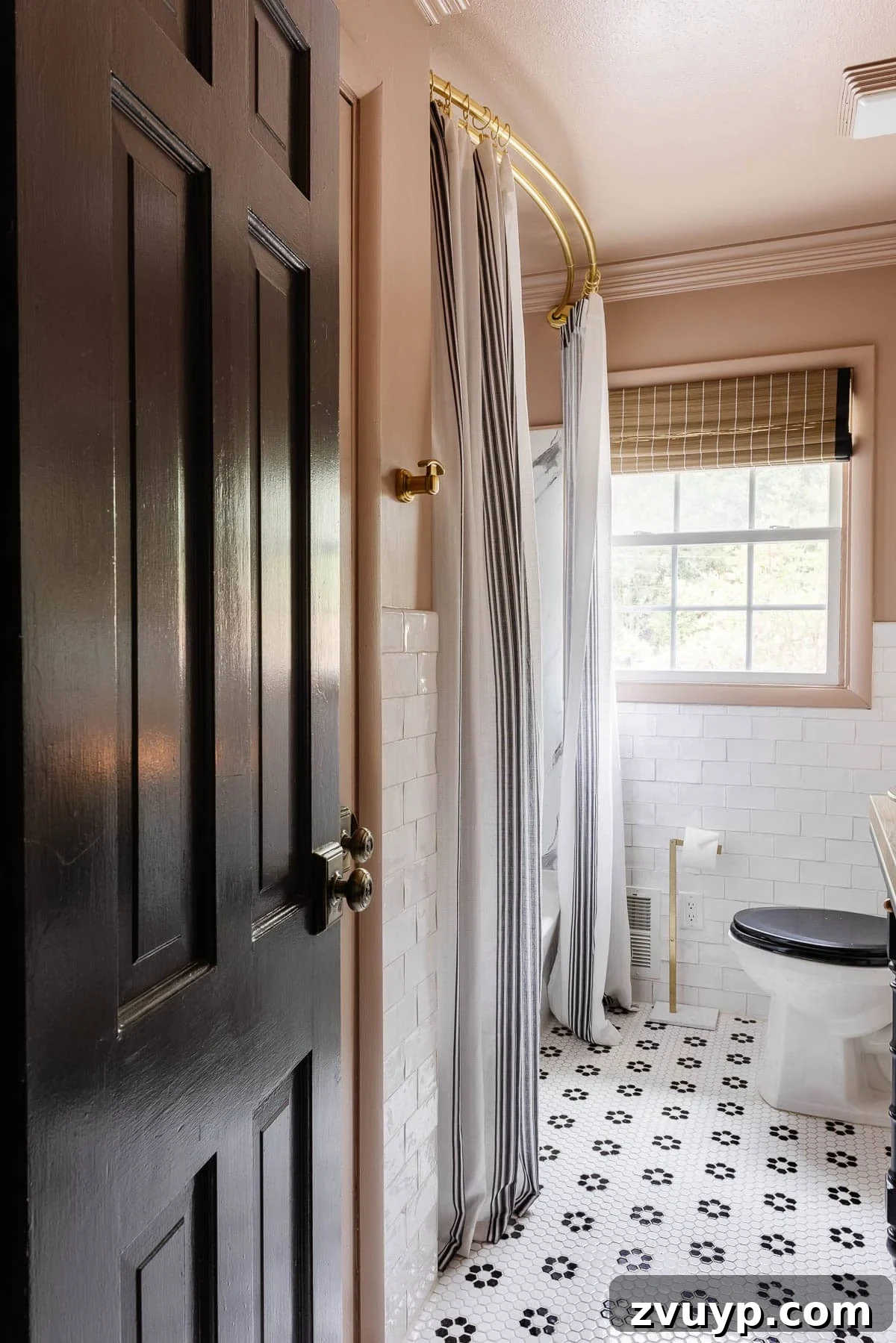 Make 8-Foot Ceilings Look Taller: 13 Designer Tricks 15 how to make 8 foot low ceiling look higher